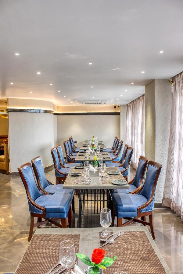 Aura Rooms Dehradun Dış mekan fotoğraf