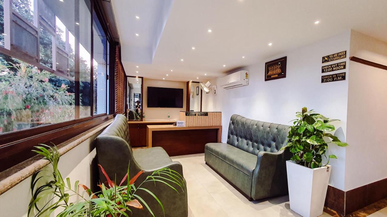 Aura Rooms Dehradun Dış mekan fotoğraf