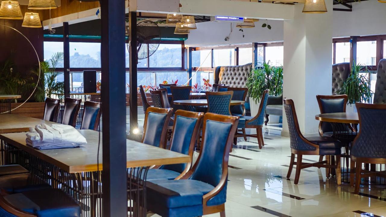 Aura Rooms Dehradun Dış mekan fotoğraf