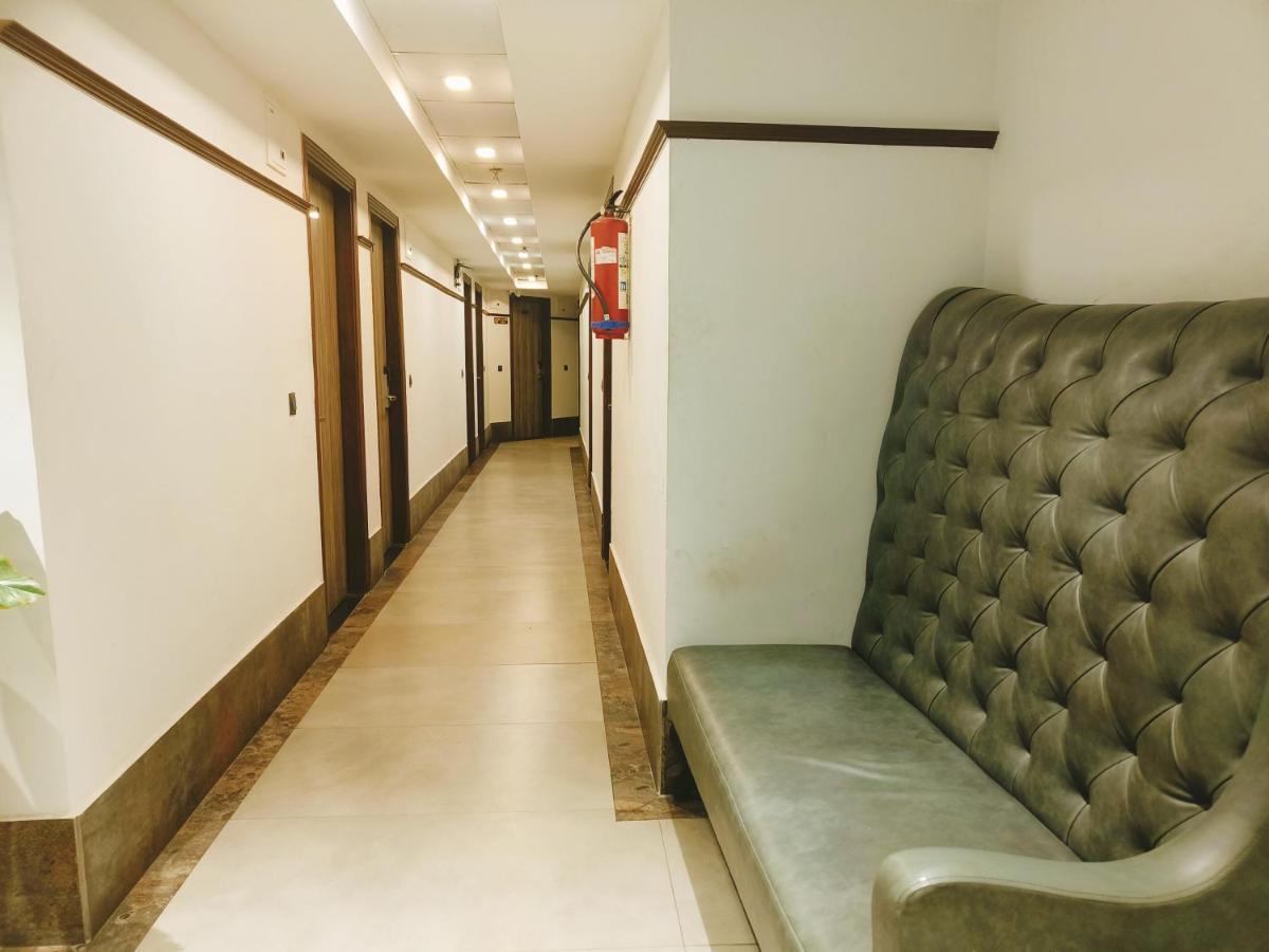 Aura Rooms Dehradun Dış mekan fotoğraf